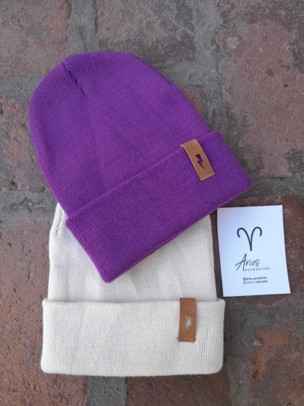 Producto - GORROS ROCKY  1015 - 0