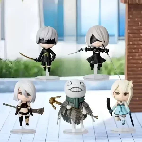 Producto - Figuras Nier Automata - Al azar - caja misteriosa - 10cm Figuras
