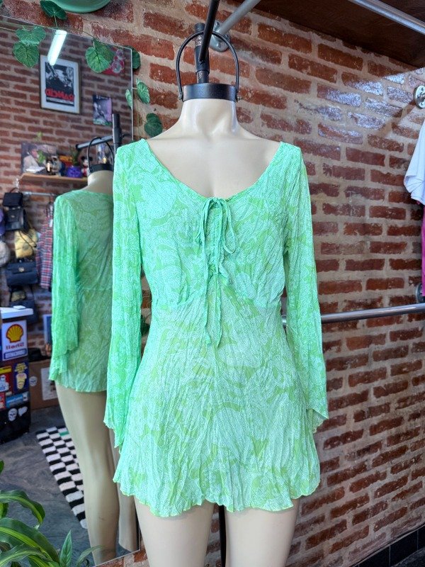 Producto - BLUSA CAMPANITA