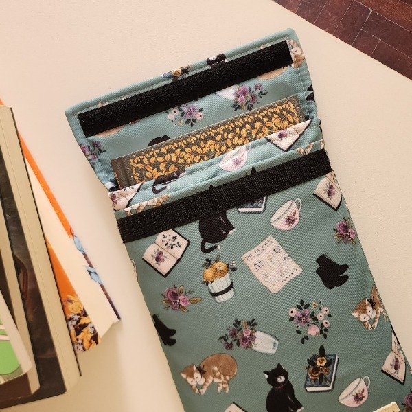 Producto - Funda para libros estándar Gatitos Verdes IMPERMEABLE - 0