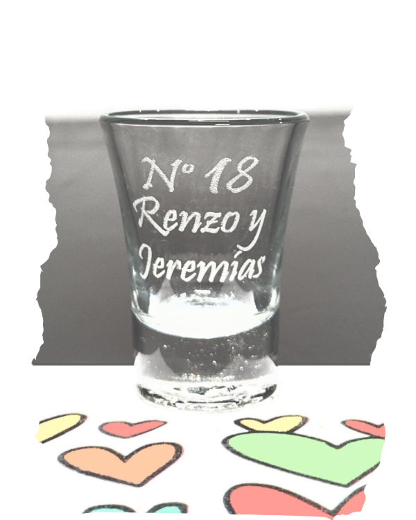 Producto - Vaso shots souvenirs 18 años X100