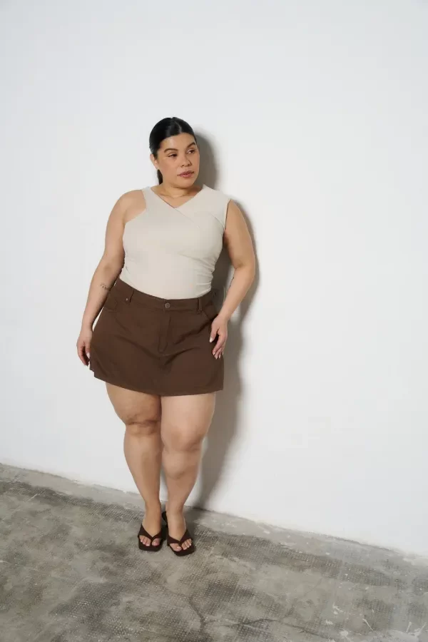 Producto - Short pollera CHOCOLATE - rígido - 3