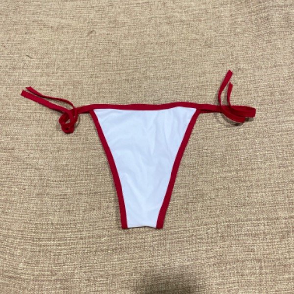 Producto - Bombacha blanca borde rojo (talle 3)