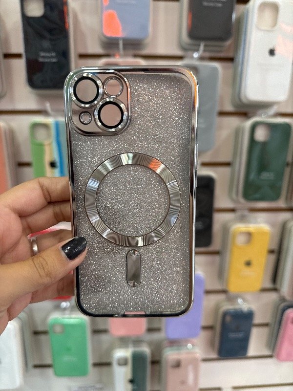 Producto - Funda MagSafe glitter plateado iph 14