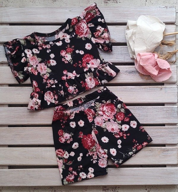 Producto - Conjunto Nena Floreado Negro