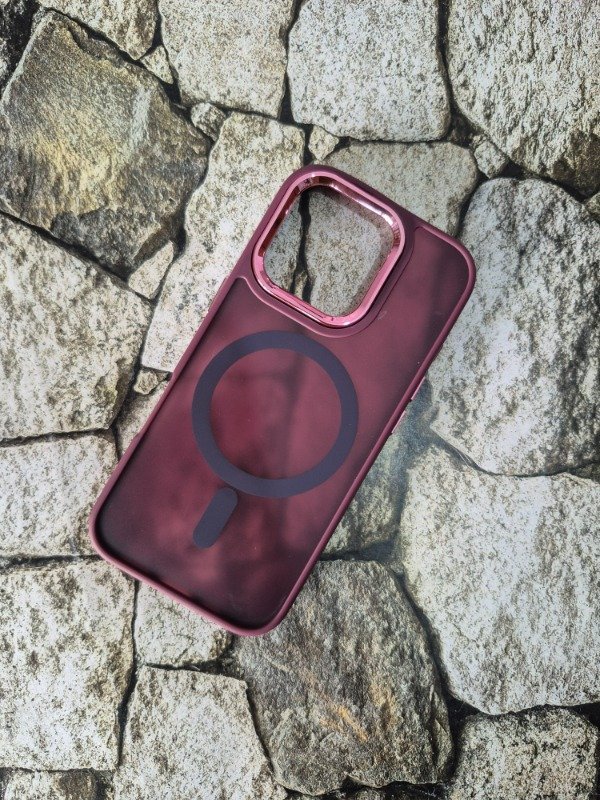 Producto - Funda MagSafe color Iphone 16 Pro bordo