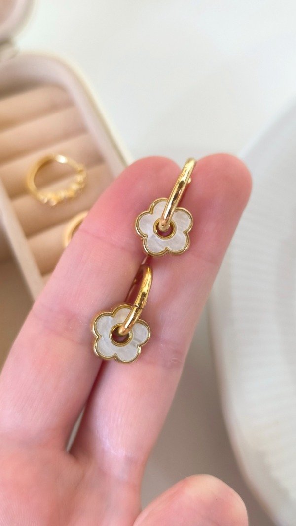 Producto - Argollas Flor