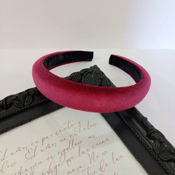 Producto - NUNZIATA Terciopelo Bordo