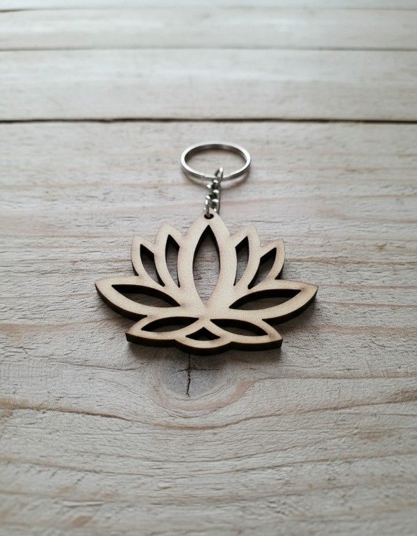 Producto - Flor de loto calada 7,5x6 cm para llavero x 10 unidades