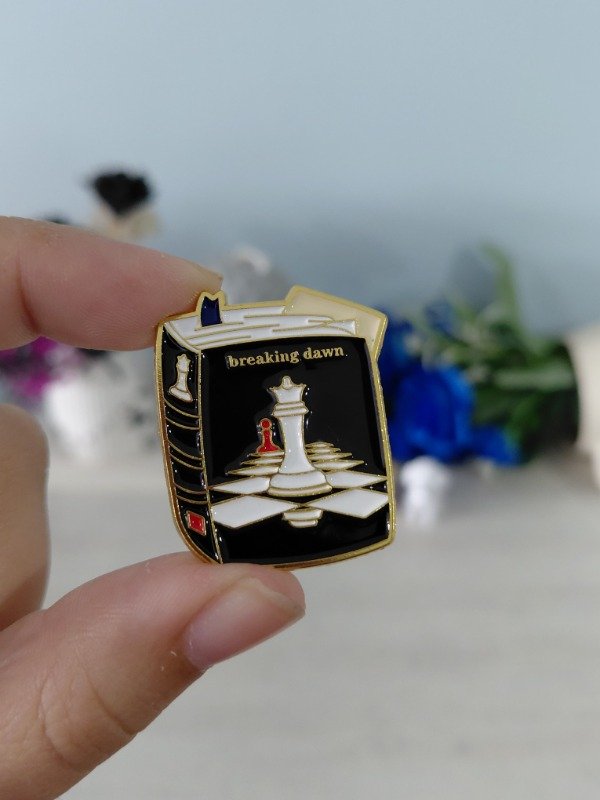 Producto - Pin metalizado - Crepúsculo "Breaking dawn" #1410