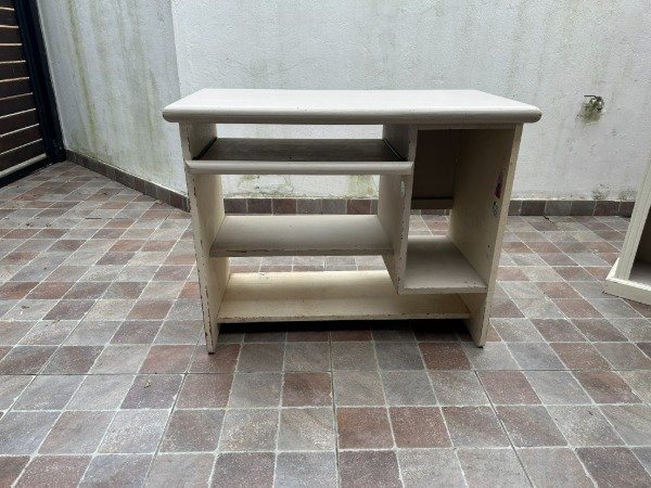 Producto - ESCRITORIO DE PC PINO PINTADO 100x50x80 #11979