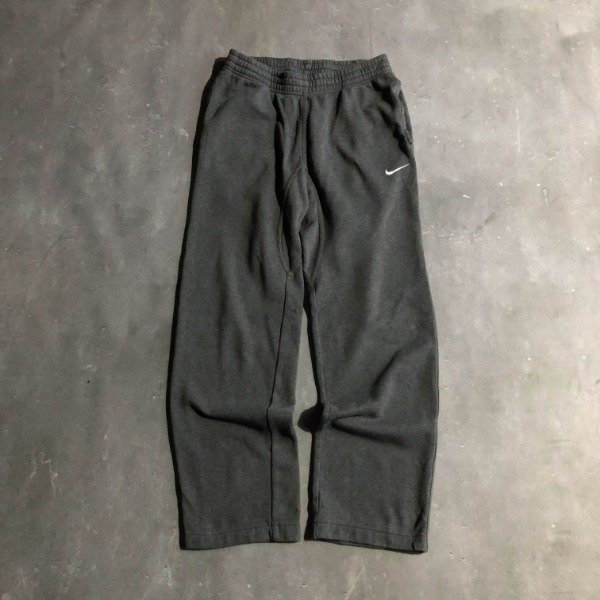 Producto - SWEATPANT NIKE GREY (S)