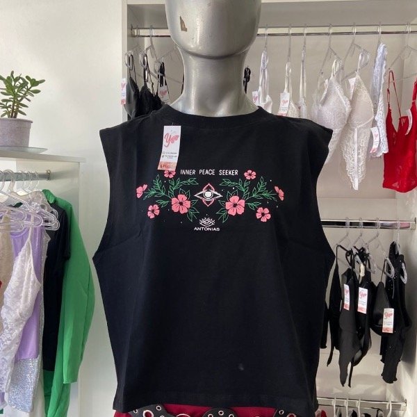 Producto - Boxy fit sin mangas Negro