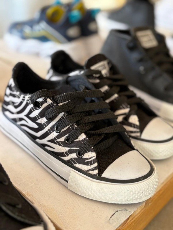 Producto - CONVERSE CEBRA NIÑOS
