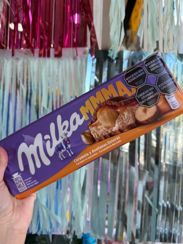 Producto - CHOCOLATE MILKA CARAMELO Y AVELLANAS 300GR