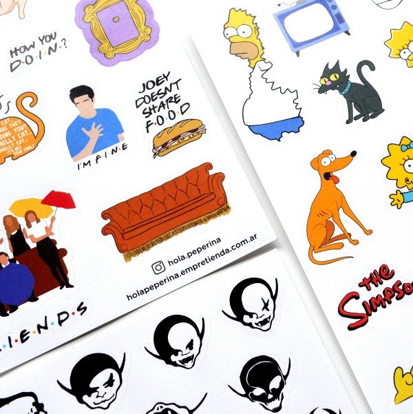 Autocollant Friends Les Meilleurs Amits - Sticker Vinyle 10x10 Cm Blanc Mat, Imperméable, Amovible Sans Trace