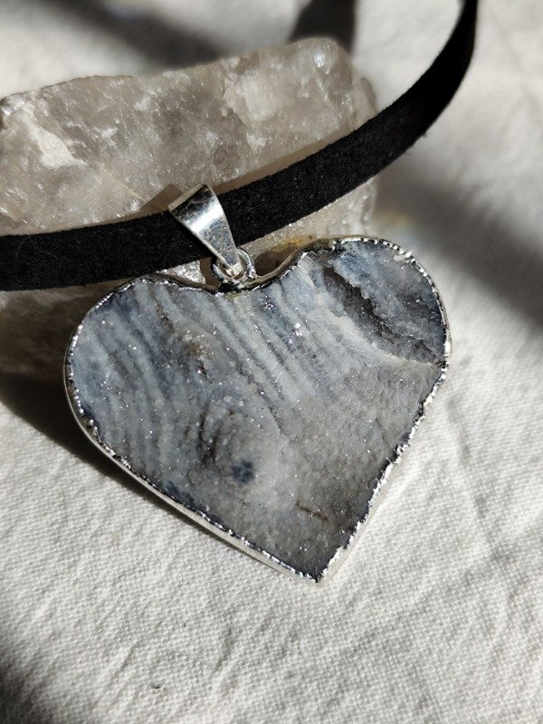 Producto - MEDALLÓN CORAZÓN DE ÁGATA CALCEDONIA