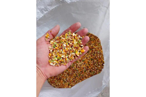 Producto - Mezcla de gallina (ESPECIAL) x 25 Kg