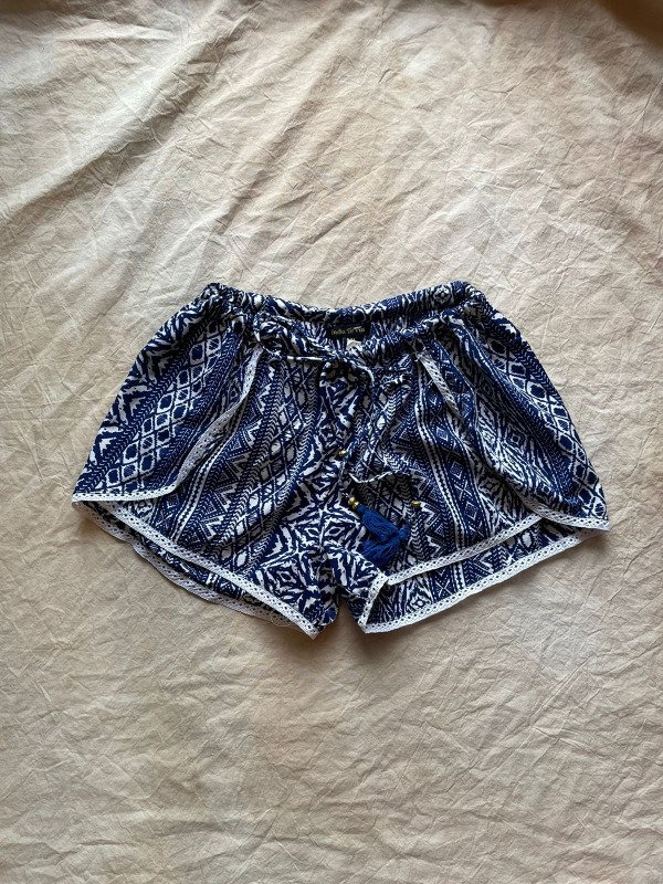 Producto - SHORT AZUL Y BLANCO