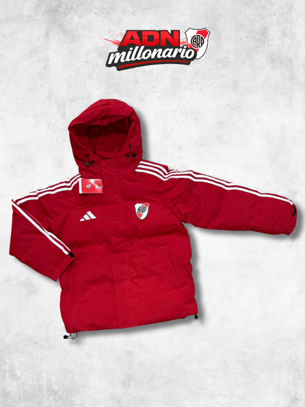 Producto - Camperon Rojo IMPORTADO River Plate 2026