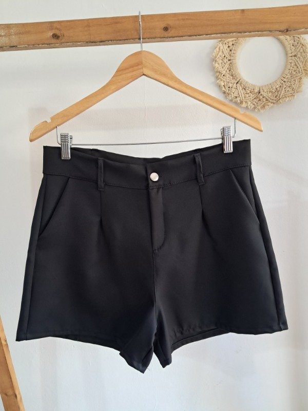 Producto - Short Sastrero Negro
