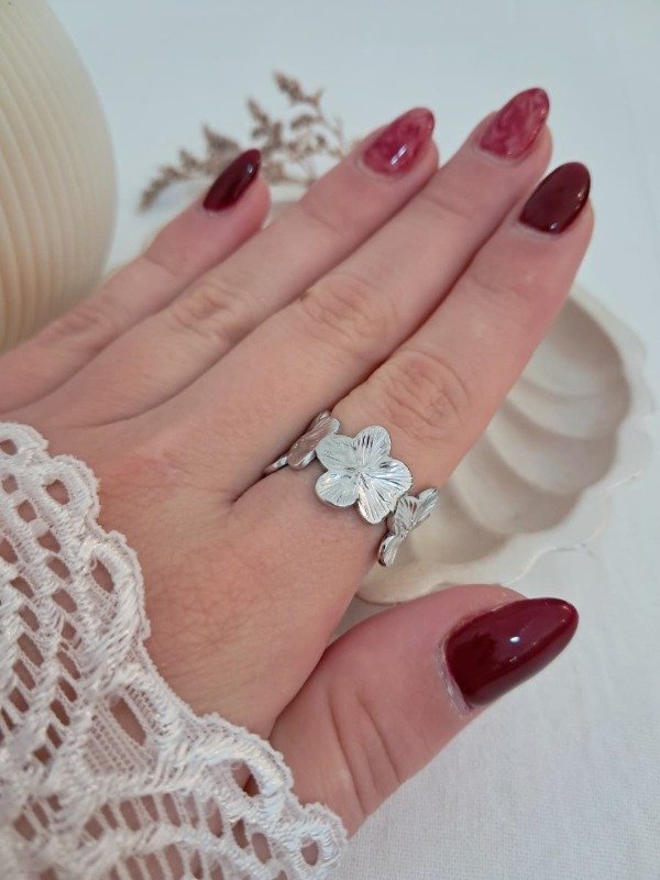 Producto - Anillo AQ flores regulable mod 2