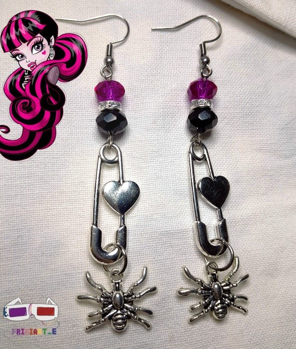 Producto - Aros Draculaura