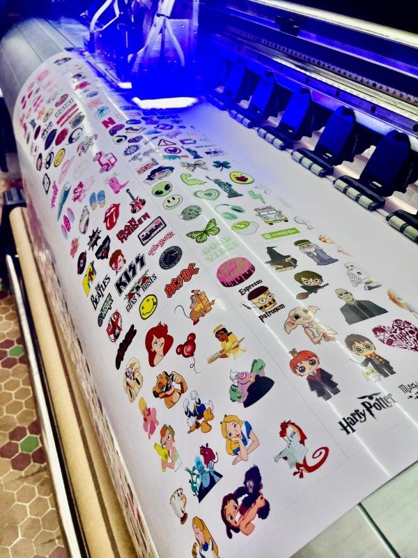 Producto - Plancha de STICKER 100x50 SURTIDOS