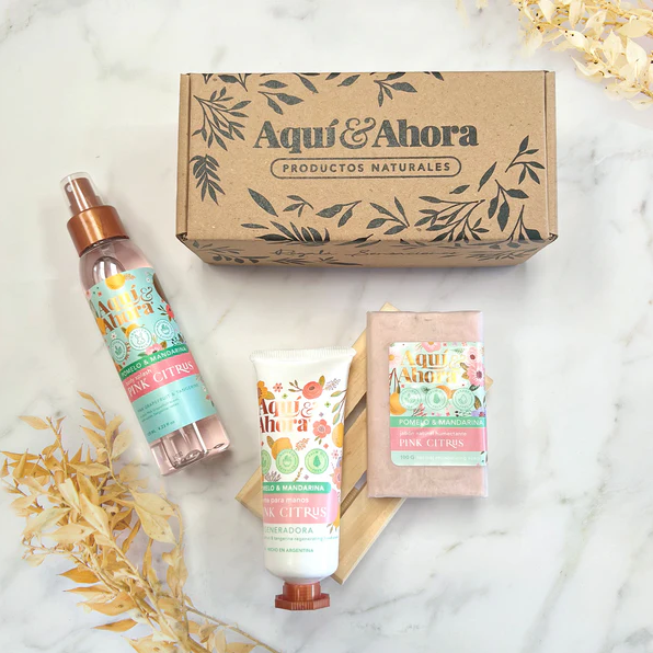 Producto - Set de regalo body splash mas jabon y crema - 1