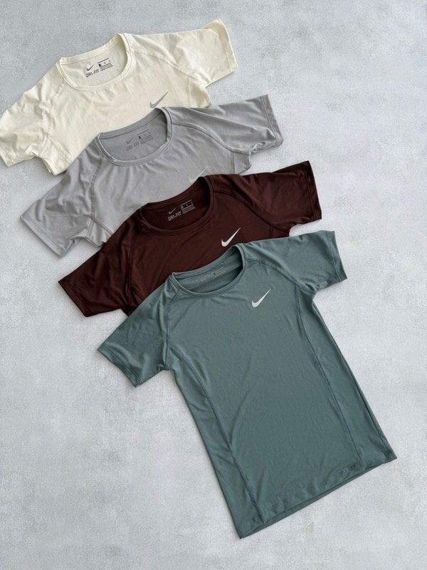 Producto - Remeras Lycra al cuerpo NK - 9 colores