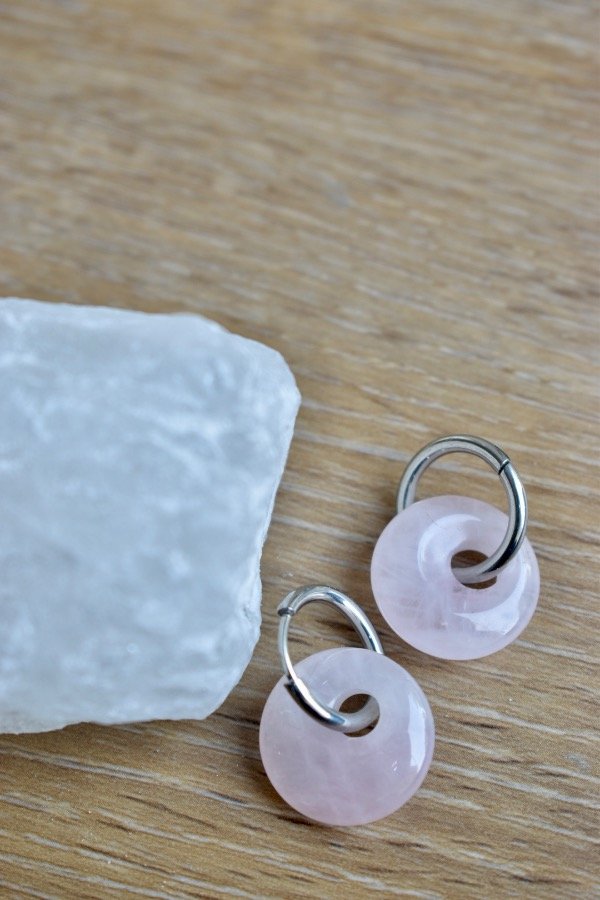 Producto - Aros Órbita cuarzo rosa