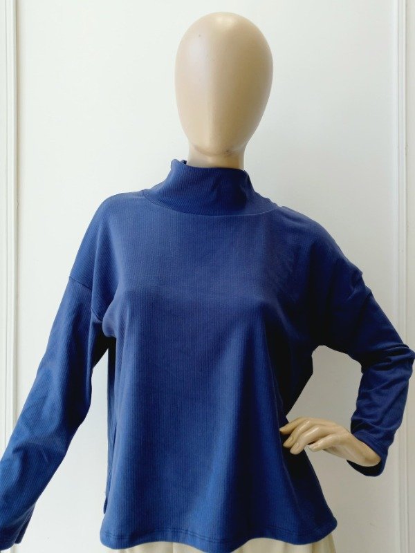 Producto - Media Polera Con Tajo Darlon Brush (Art. 5693)