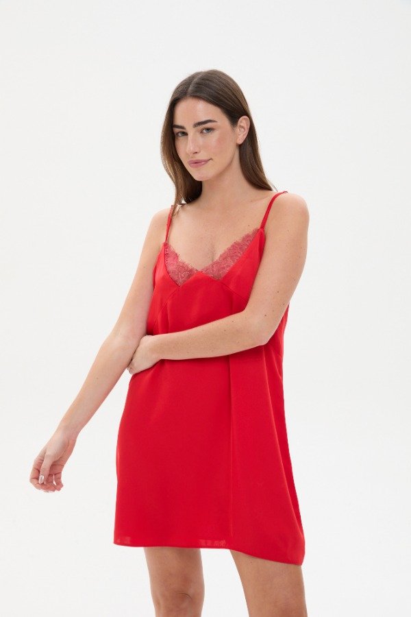 Producto - VESTIDO CORTO SATEN CON PUNTILLA