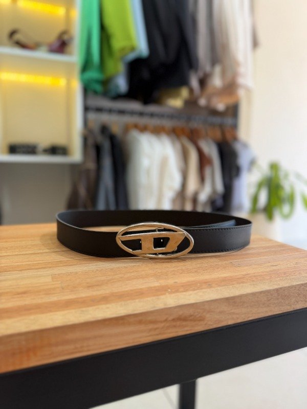 Producto - Cinto Diesel negro