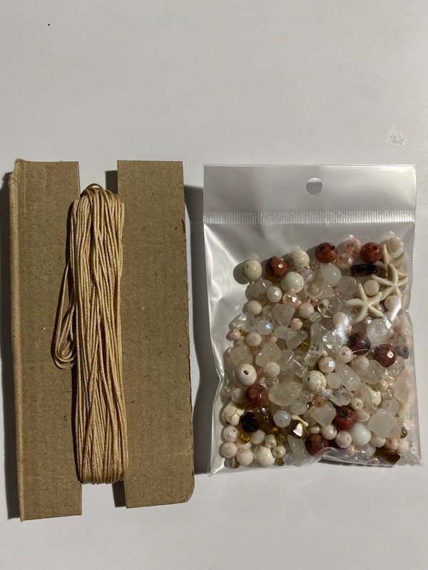 Producto - Kit Mil vueltas beige.