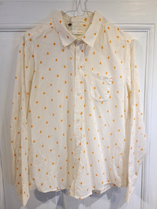 Producto - Camisa AKIABARA blanca con anclas naranjas Talle 4 - PRECIO: 32X
