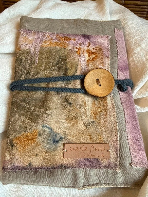 Producto - Cuaderno BITÁCORA PÚRPURA I
