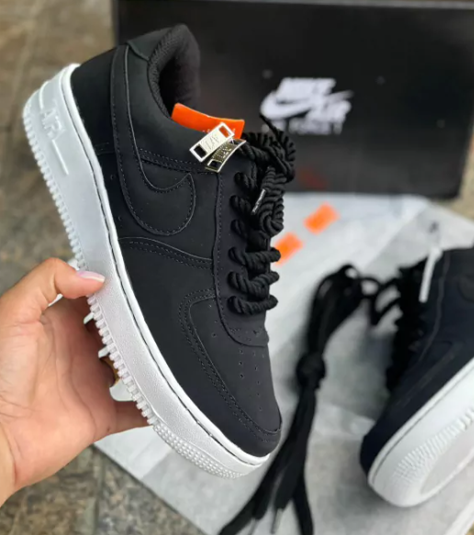 Producto - AIR FORCE ONE - BLACK/WHITE- IMPORTADA