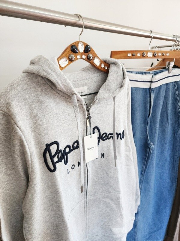 Producto - Buzo gris PEPE JEANS