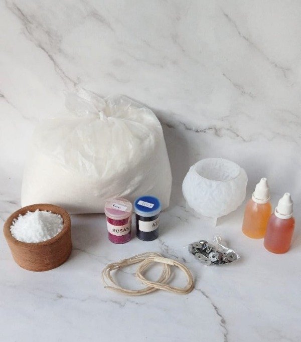 Producto - Kit Vela con Molde 3 - Ramo Rosas Mediano