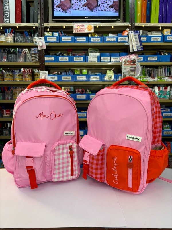 Producto - Mochila 17" - POP - "Mundo FW"