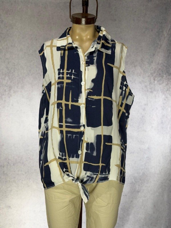 Producto - CAMISA ITALIANA AZUL NUDO SIN MANGAS