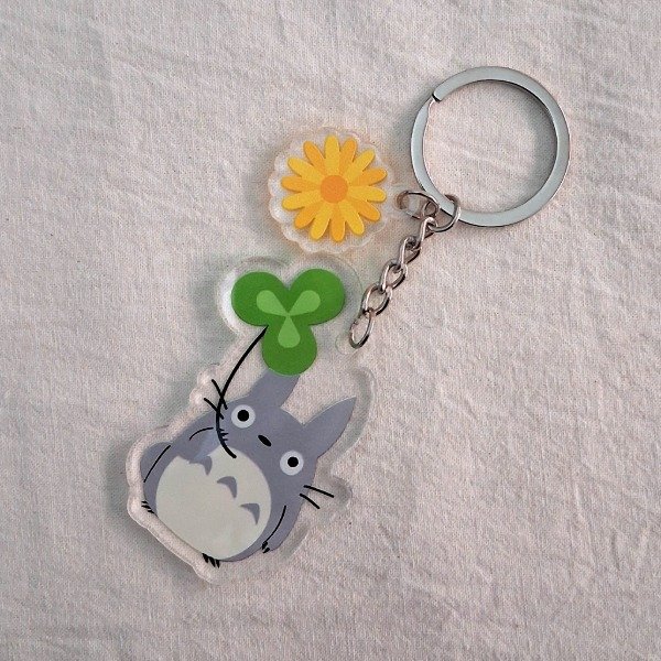 Producto - Totoro con trébol + Flor - Llavero