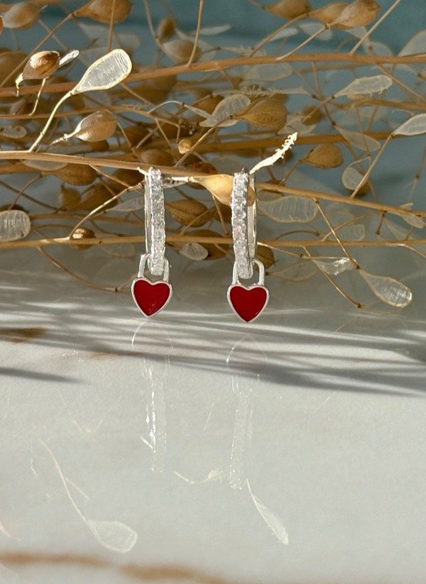 Producto - Huggie corazón pastel
