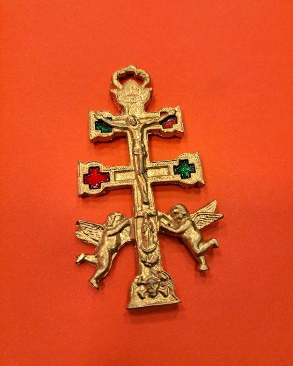 Producto - Cruz de Caravaca Española grande metal dorado 10 cm
