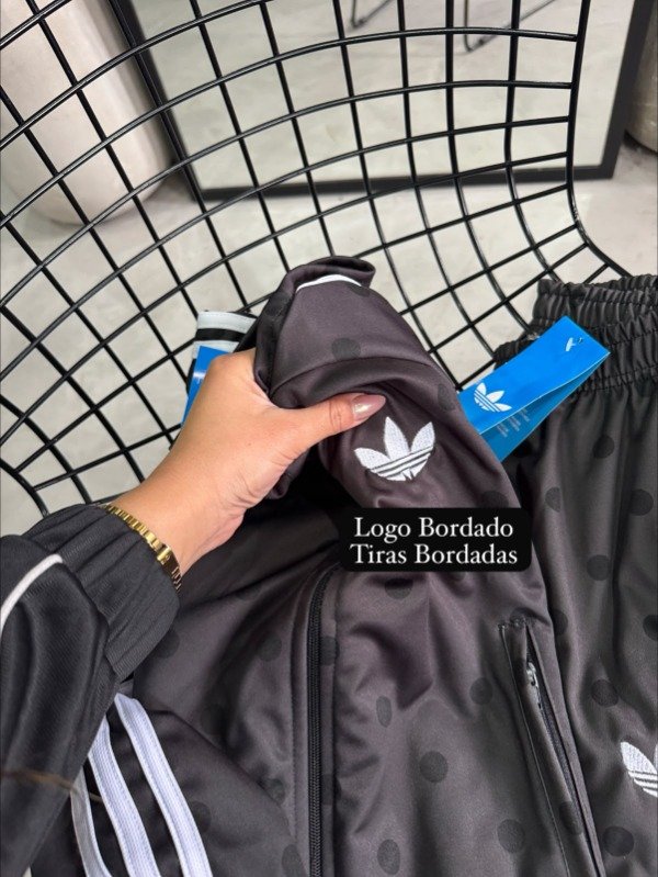 Producto - CONJUNTO NEGRO A LUNARES - 16