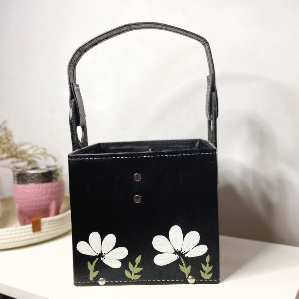 Producto - Matera de Eco cuero Pintada