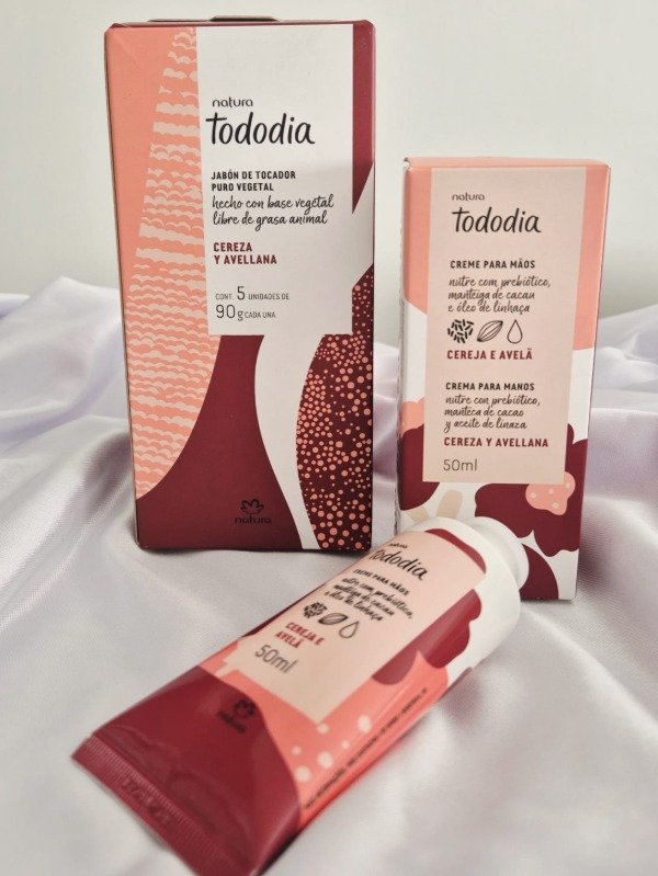 Producto - Kit Cereza y avellana (jabones + crema para manos)