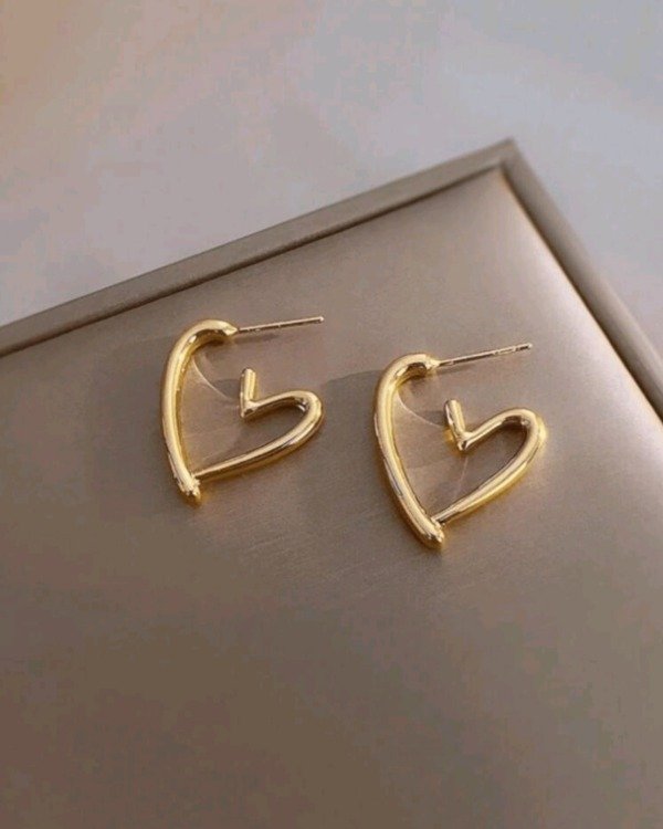 Producto - Aros love dorado ele