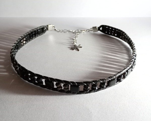 Producto - Chocker MËU